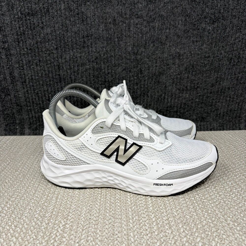 New Balance Fresh Foam Arishi V4 White Silver Metallic Running Womens 7 WARISTT4